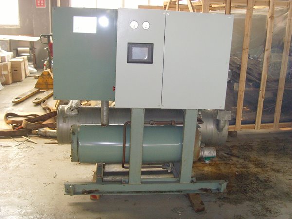 江城酒店中央空调不停机清洗方法介绍